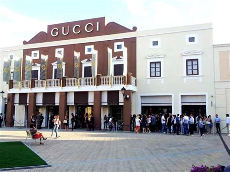 sicily outlet village gucci|sicilia outlet village website.